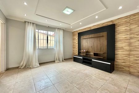Sala de casa para alugar com 2 quartos, 60m² em Vila Guarani (zona Sul), São Paulo
