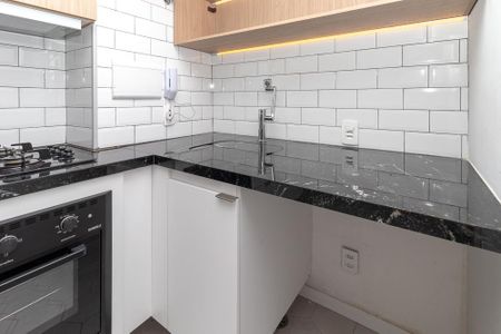 Apartamento à venda com 32m², 2 quartos e sem vaga Apartamento à venda com 32m², 2 quartos e sem vagaCozinha e Área de Serviço
