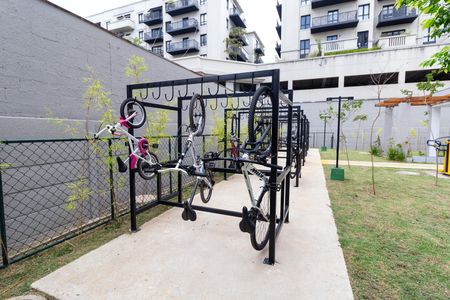 Apartamento à venda com 32m², 2 quartos e sem vaga Apartamento à venda com 32m², 2 quartos e sem vagaBicicletário