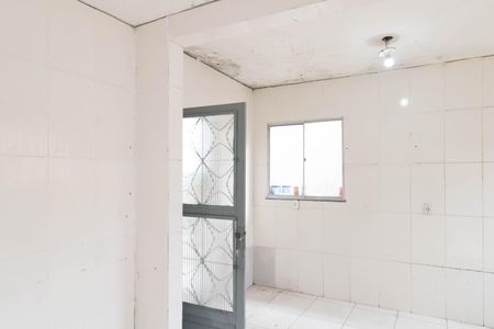 Casa à venda com 70m², 2 quartos e 2 vagas Casa à venda com 70m², 2 quartos e 2 vagasCozinha e Área de Serviço