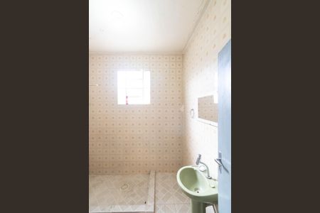 Casa à venda com 70m², 2 quartos e 2 vagas Casa à venda com 70m², 2 quartos e 2 vagasBanheiro 2