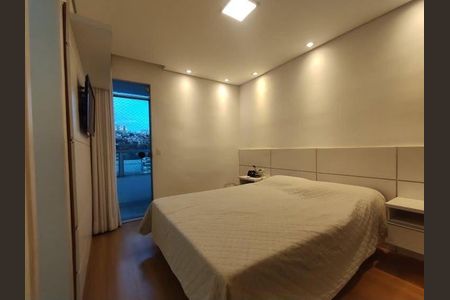 Apartamento para alugar com 200m², 4 quartos e 2 vagas
