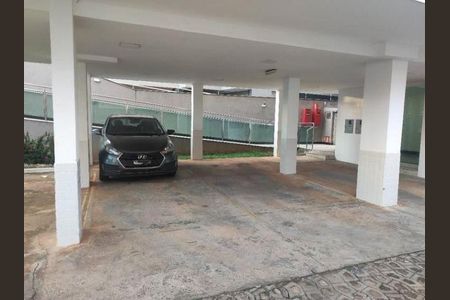 Apartamento para alugar com 200m², 4 quartos e 2 vagas