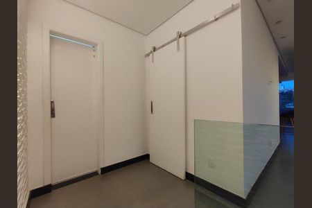 Apartamento para alugar com 200m², 4 quartos e 2 vagas