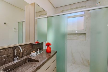 Apartamento à venda com 83m², 2 quartos e sem vagaBanheiro