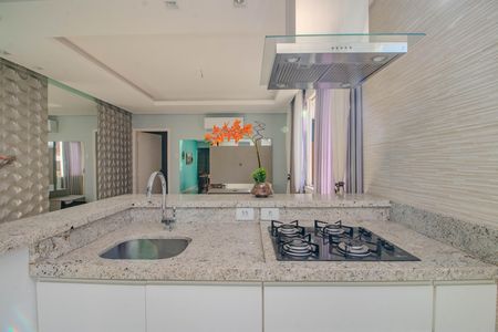 Apartamento à venda com 83m², 2 quartos e sem vagaCozinha e Área de Serviço