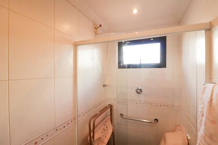 Apartamento à venda com 150m², 3 quartos e 3 vagasBanheiro da Suíte 2