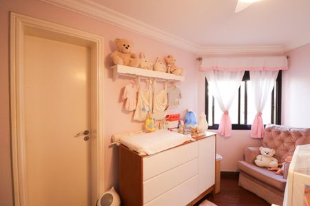 Apartamento à venda com 150m², 3 quartos e 3 vagasSuíte 2