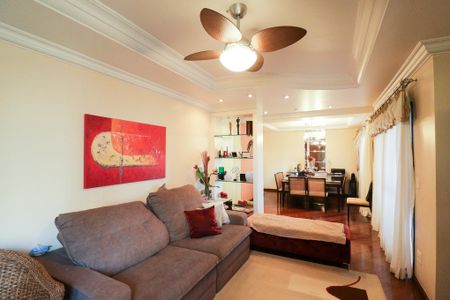 Apartamento à venda com 150m², 3 quartos e 3 vagasSala
