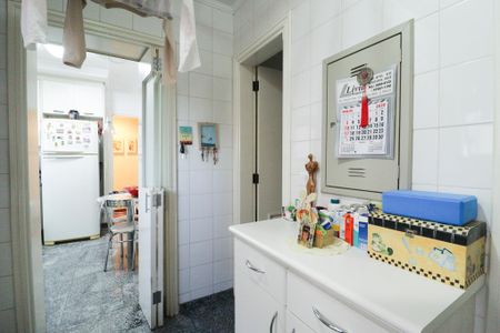 Apartamento à venda com 150m², 3 quartos e 3 vagasCozinha e Área de Serviço