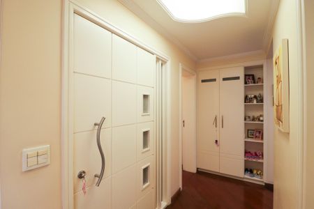 Apartamento à venda com 150m², 3 quartos e 3 vagasCorredor