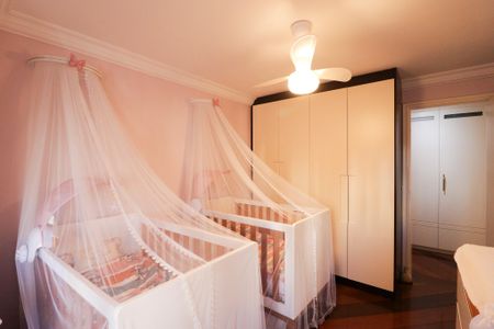 Apartamento à venda com 150m², 3 quartos e 3 vagasSuíte 2
