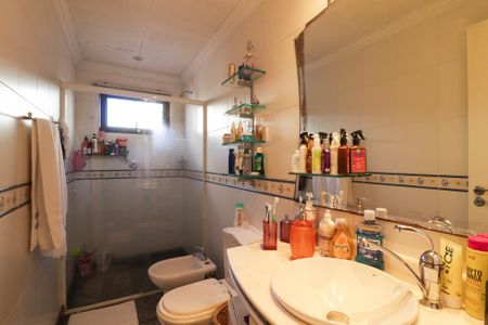 Apartamento à venda com 150m², 3 quartos e 3 vagasBanheiro da Suíte 3