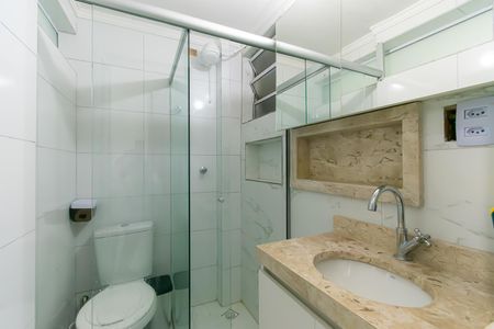 Banheiro de apartamento para alugar com 1 quarto, 27m² em Liberdade, São Paulo
