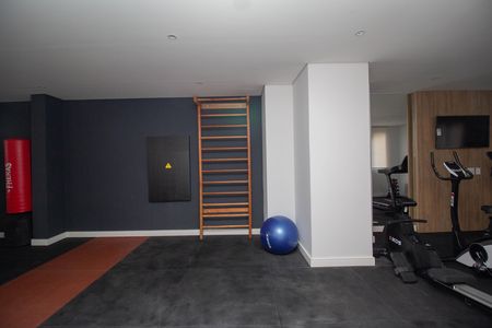 Apartamento para alugar com 39m², 2 quartos e 1 vaga Apartamento para alugar com 39m², 2 quartos e 1 vagaAcademia