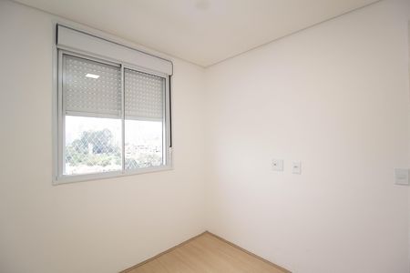 Quarto 2 de apartamento para alugar com 2 quartos, 39m² em Vila Pirituba, São Paulo