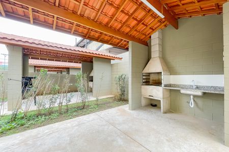 Casa de condomínio à venda com 57m², 2 quartos e 1 vaga Casa de condomínio à venda com 57m², 2 quartos e 1 vagaÁrea comum - Churrasqueira
