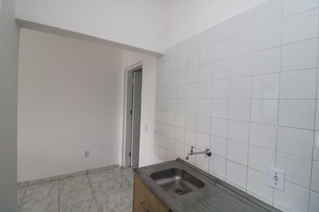 Cozinha de casa para alugar com 1 quarto, 40m² em São Lucas, São Paulo