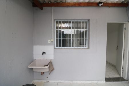 Casa para alugar com 40m², 1 quarto e 1 vagaÁrea de Serviço