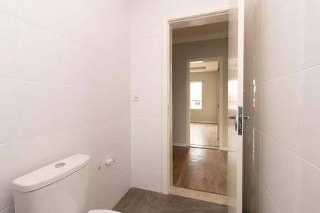 Casa para alugar com 192m², 3 quartos e 2 vagasBanheiro Social