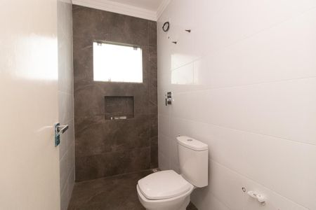Casa para alugar com 192m², 3 quartos e 2 vagasBanheiro Social