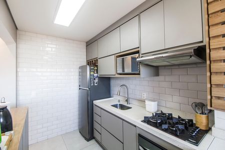 Cozinha de apartamento à venda com 2 quartos, 66m² em Parque Viana, Barueri