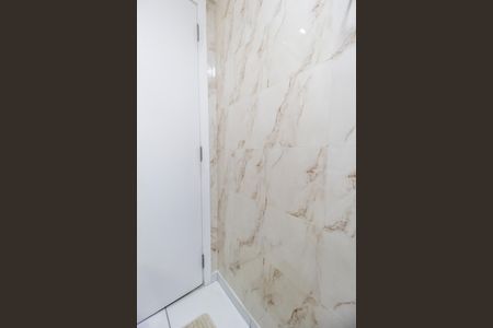 Banheiro 2 de apartamento à venda com 2 quartos, 66m² em Parque Viana, Barueri
