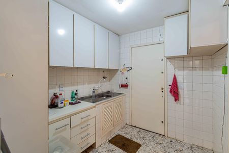 Cozinha de apartamento para alugar com 1 quarto, 67m² em Vila Romana, São Paulo