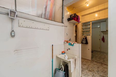 Lavanderia / Quintal de apartamento para alugar com 1 quarto, 67m² em Vila Romana, São Paulo