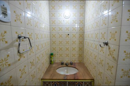 Banheiro de apartamento para alugar com 1 quarto, 42m² em Tijuca, Rio de Janeiro