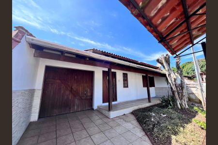 Casa para alugar com 157m², 3 quartos e 2 vagas Casa para alugar com 157m², 3 quartos e 2 vagasFachada