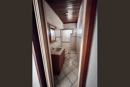 Casa para alugar com 157m², 3 quartos e 2 vagas Casa para alugar com 157m², 3 quartos e 2 vagasBanheiro