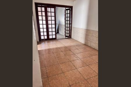 Casa para alugar com 157m², 3 quartos e 2 vagas Casa para alugar com 157m², 3 quartos e 2 vagasSala