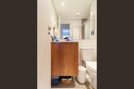 Banheiro de apartamento para alugar com 2 quartos, 80m² em Brooklin, São Paulo