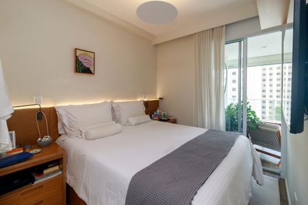 Suíte de apartamento para alugar com 2 quartos, 80m² em Brooklin, São Paulo