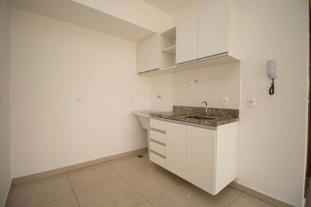 Studio para alugar com 32m², 1 quarto e 1 vaga Studio para alugar com 32m², 1 quarto e 1 vagaCozinha e Área de Serviço