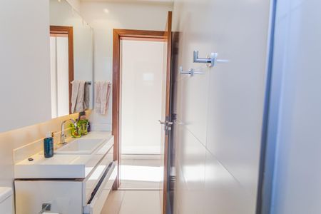 Apartamento para alugar com 130m², 4 quartos e 3 vagas