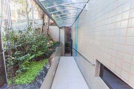 Apartamento para alugar com 130m², 4 quartos e 3 vagas