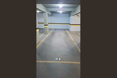 garagem de apartamento para alugar com 2 quartos, 70m² em Santa Rosa, Belo Horizonte