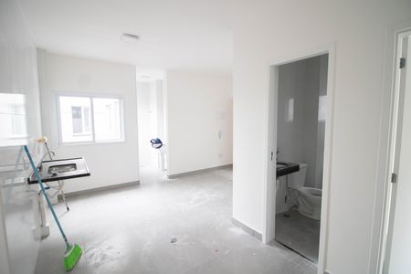 Apartamento à venda com 41m², 2 quartos e sem vaga Apartamento à venda com 41m², 2 quartos e sem vagaSALA E COZINHA