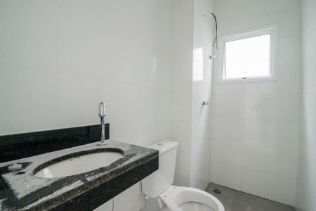 Banheiro de apartamento à venda com 2 quartos, 40m² em Jardim Primavera, São Paulo