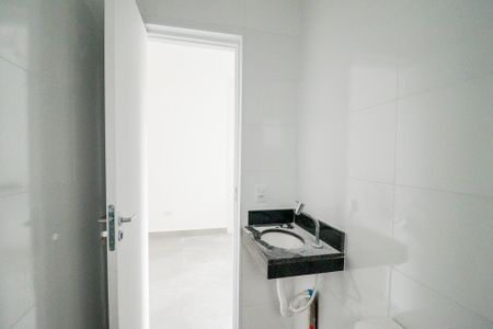 Banheiro de apartamento à venda com 2 quartos, 40m² em Jardim Primavera, São Paulo