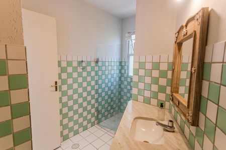 Apartamento à venda com 168m², 3 quartos e 1 vaga Apartamento à venda com 168m², 3 quartos e 1 vagaBanheiro Social