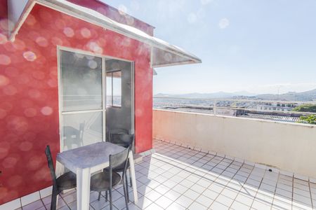 Apartamento à venda com 168m², 3 quartos e 1 vaga Apartamento à venda com 168m², 3 quartos e 1 vagaCobertura
