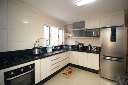 Cozinha - Armários de casa à venda com 2 quartos, 250m² em Parque Edu Chaves, São Paulo
