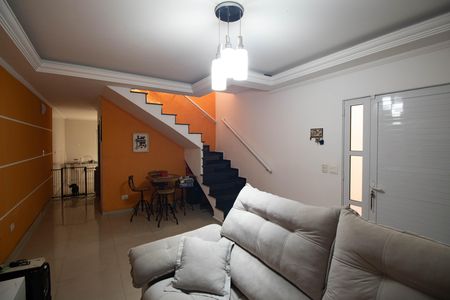 Sala  de casa à venda com 2 quartos, 250m² em Parque Edu Chaves, São Paulo