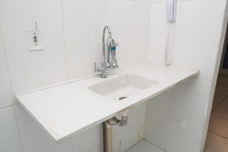 Cozinha de apartamento para alugar com 2 quartos, 42m² em Rocha Sobrinho, Mesquita