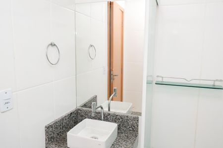 Apartamento para alugar com 42m², 2 quartos e sem vaga Apartamento para alugar com 42m², 2 quartos e sem vagaBanheiro
