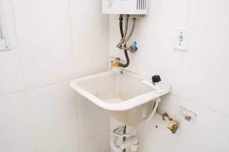 Cozinha de apartamento para alugar com 2 quartos, 42m² em Rocha Sobrinho, Mesquita