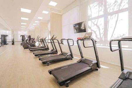 Apartamento à venda com 74m², 2 quartos e 1 vaga Apartamento à venda com 74m², 2 quartos e 1 vagaAcademia